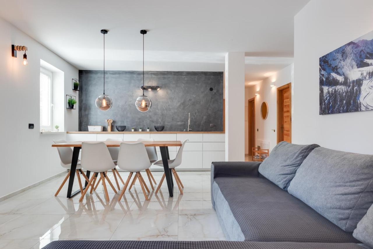 Apartments Julian Explore Ratece ภายนอก รูปภาพ