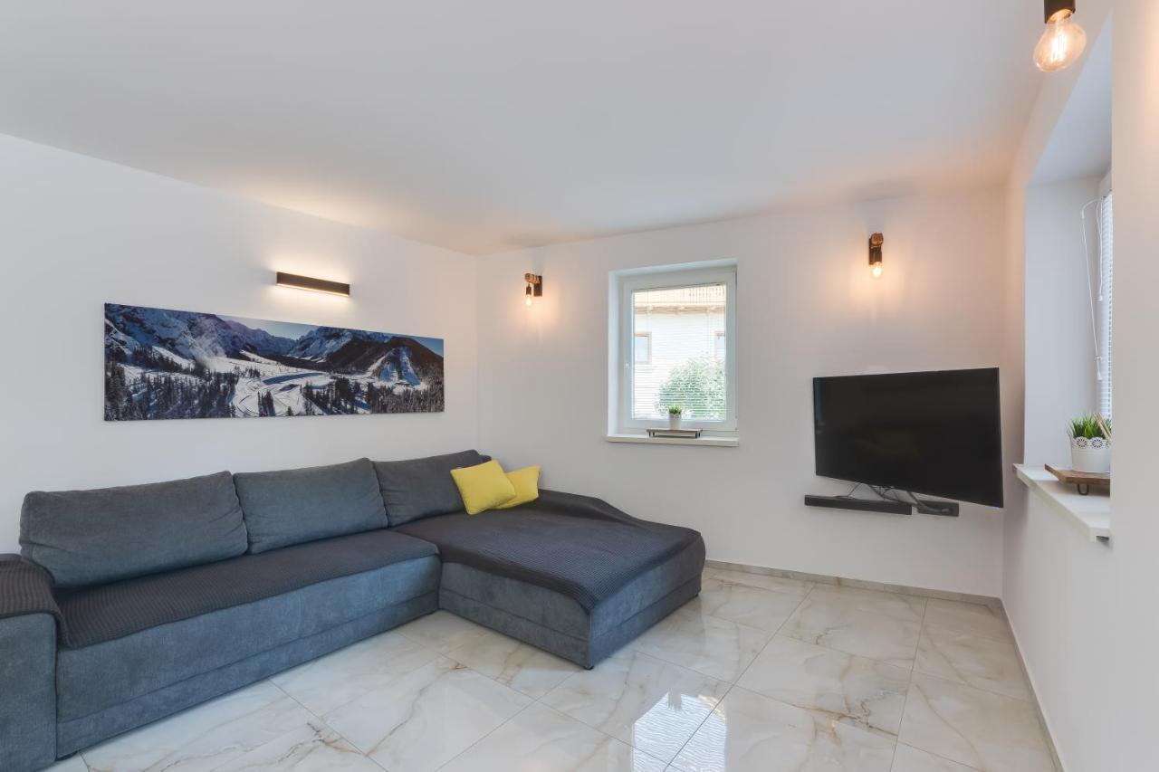 Apartments Julian Explore Ratece ภายนอก รูปภาพ